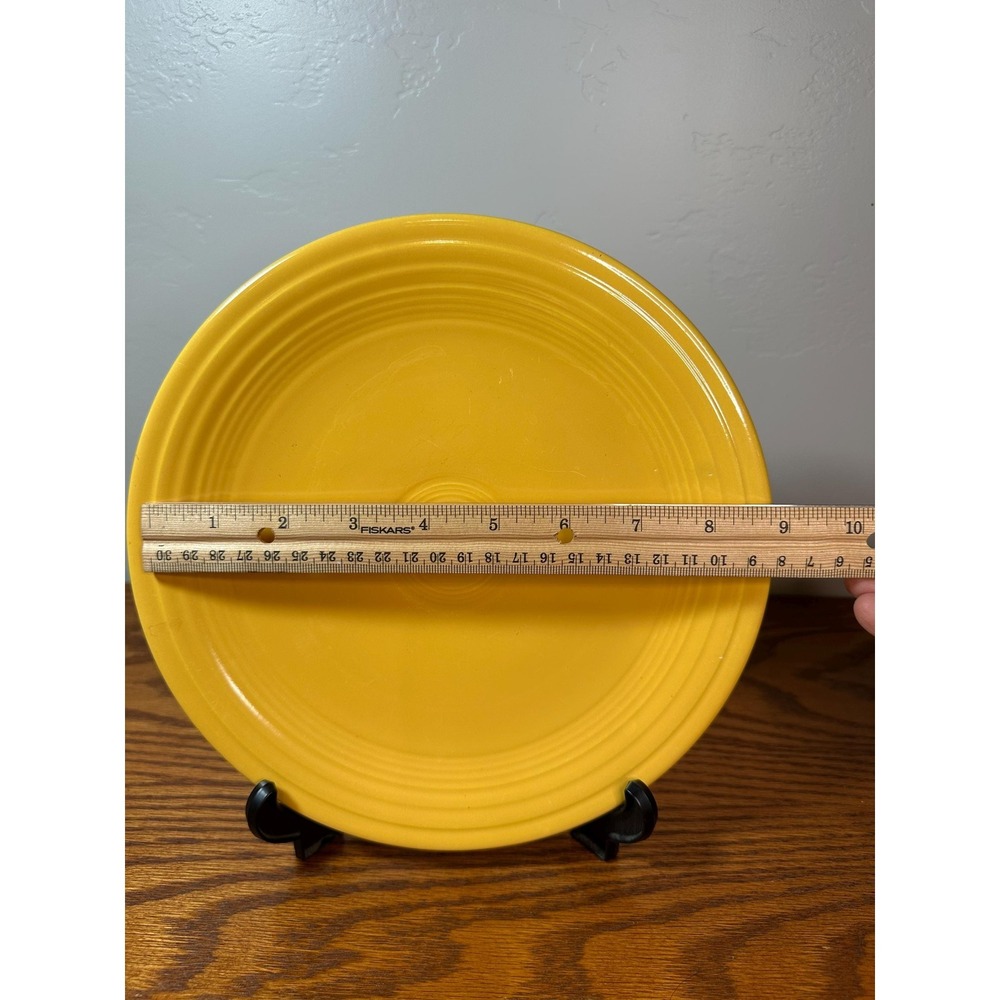 Vintage Fiesta Yellow Luncheon Plates Glazed Ceramic Homer Laughlin - Picture 3 of 10